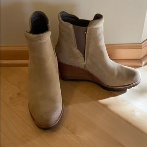 Sorel wedge heel booties